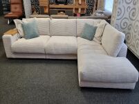 Sedací souprava LIVINGSTON - sleva 40% Sedací souprava LIVINGSTON - sleva 40%